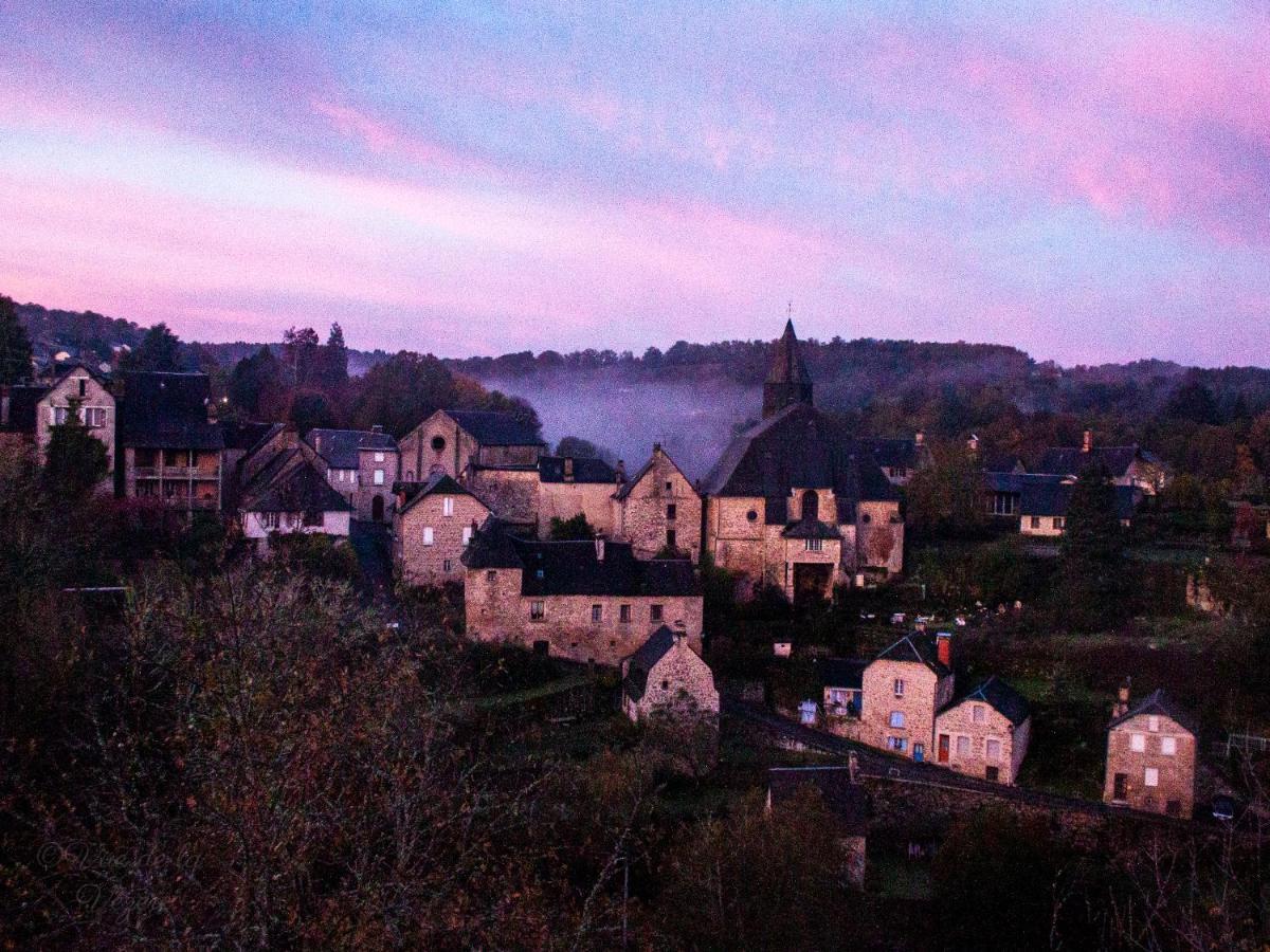 Bed and Breakfast Vue Sur La Vezere Treignac Экстерьер фото